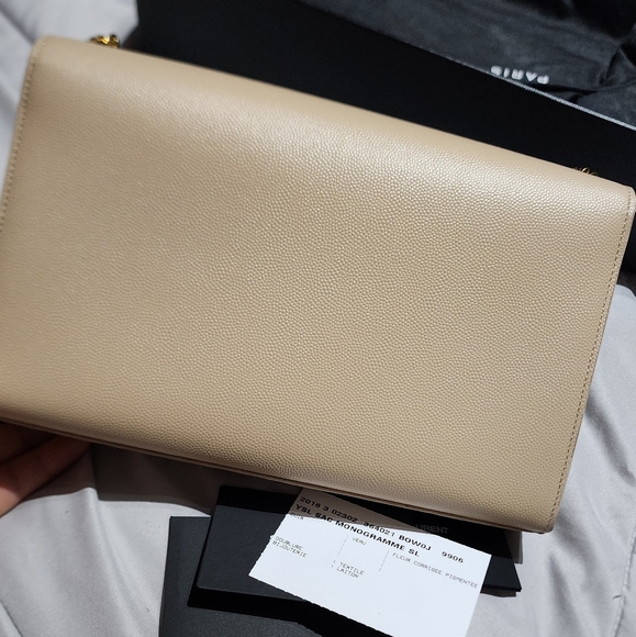 YSL Kate medium gold chain bag *Authentic* - Picture 2 of 9